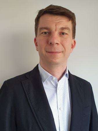Dr. Marcus Roller
